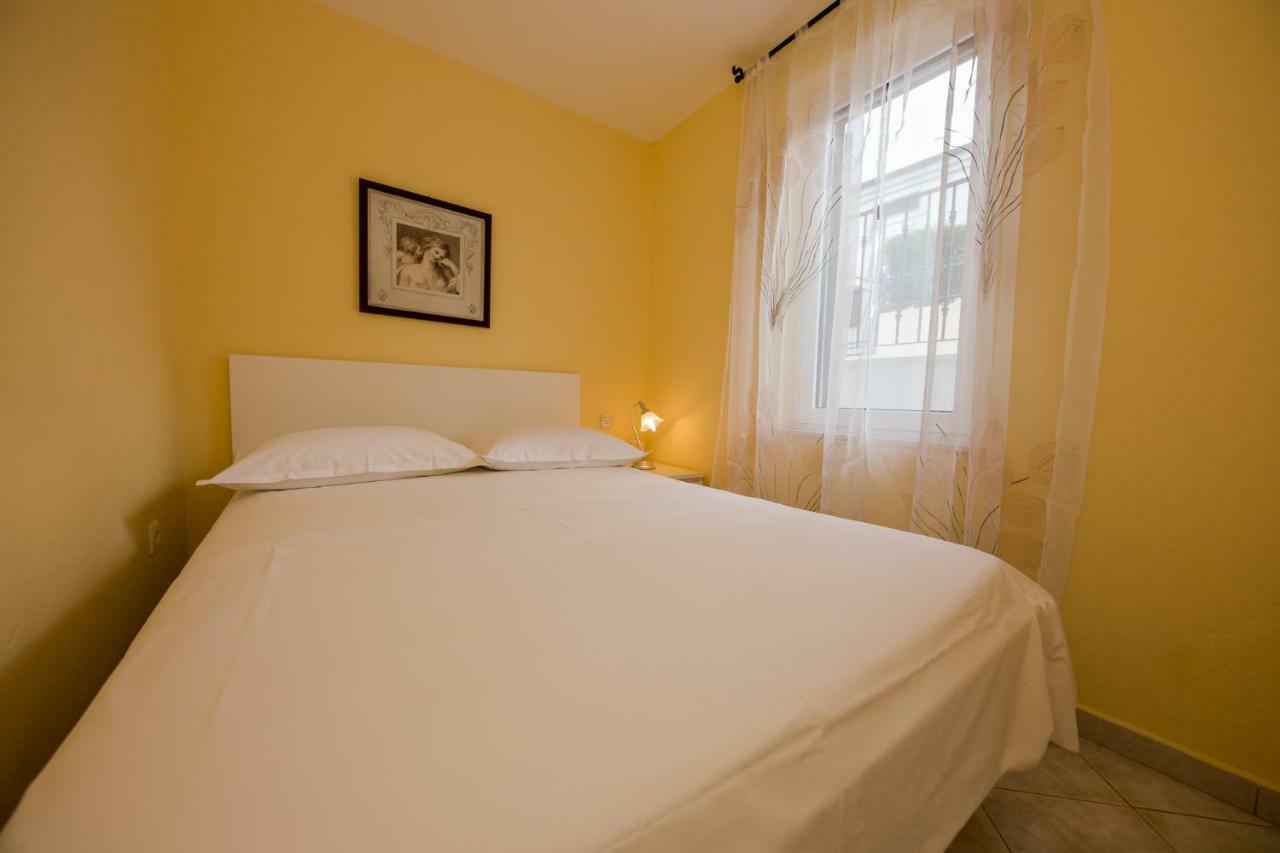 Apartments Mateo Trogir Eksteriør bilde